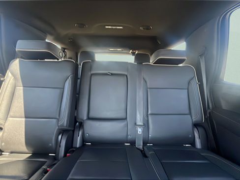 Used 2022 GMC Yukon SLT AWD/4WD image 19