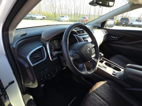 Used 2021 Nissan Murano Platinum image 14