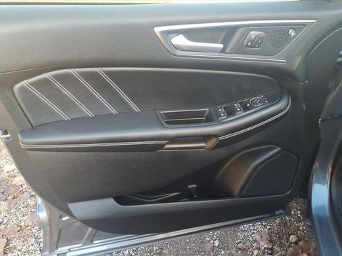 Certified 2022 Ford Edge ST image 14