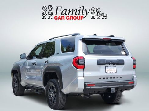 New 2026 Toyota 4Runner SR5 image 3