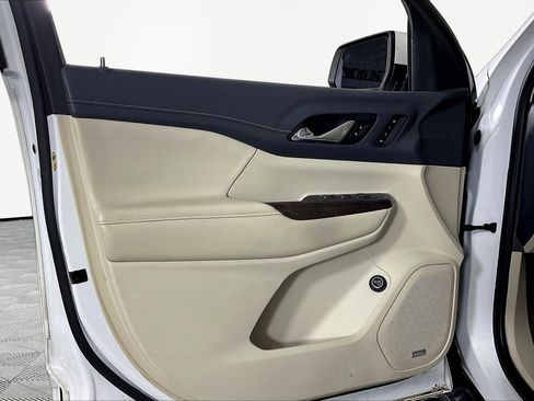 Used 2020 GMC Acadia Denali w/ Technology Package image 20