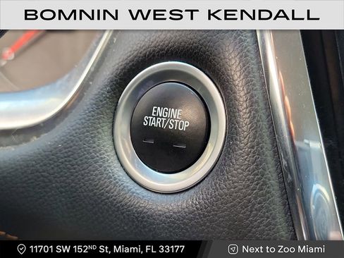 Used 2021 Chevrolet Traverse LS image 16