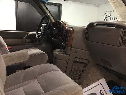 Used 1999 Chevrolet Astro image 33