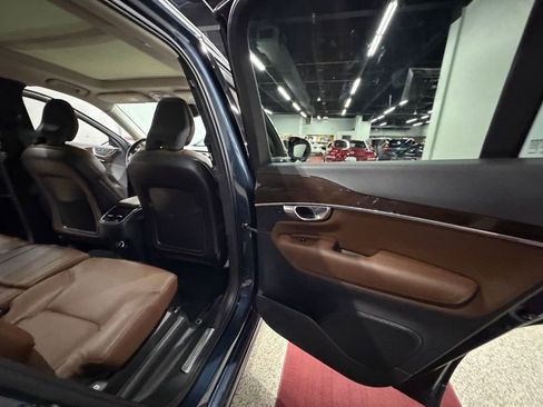Used 2019 Volvo XC90 T6 Momentum w/ Advanced Package image 31