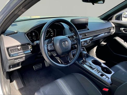 Used 2023 Honda Civic Sport image 14
