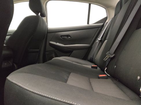 Used 2025 Nissan Sentra SV FWD image 18