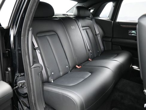 Used 2025 Rolls-Royce Ghost image 30