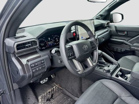 Used 2026 Toyota 4Runner TRD Sport Premium AWD/4WD image 9