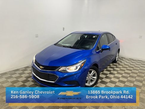 Used 2016 Chevrolet Cruze LT w/ Convenience Package image 1