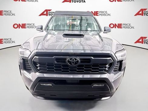 Used 2024 Toyota Tacoma TRD Sport w/ TRD Sport Upgrade Package AWD/4WD image 2