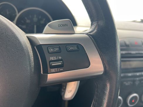 Used 2009 MAZDA MX-5 Miata Touring image 9