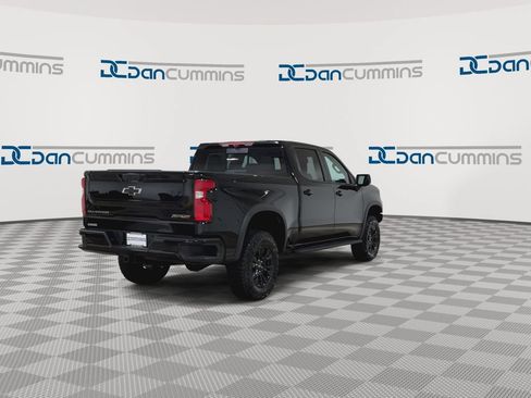New 2026 Chevrolet Silverado 1500 ZR2 AWD/4WD image 9