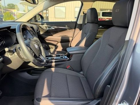 Used 2022 Buick Envision Preferred FWD image 7