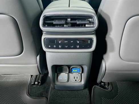 New 2026 Genesis GV80 3.5T e-SC image 18
