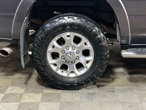 Used 2020 RAM 3500 Laramie image 10