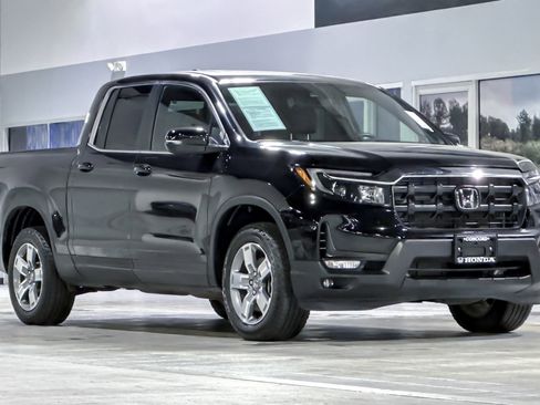 Used 2025 Honda Ridgeline RTL image 6