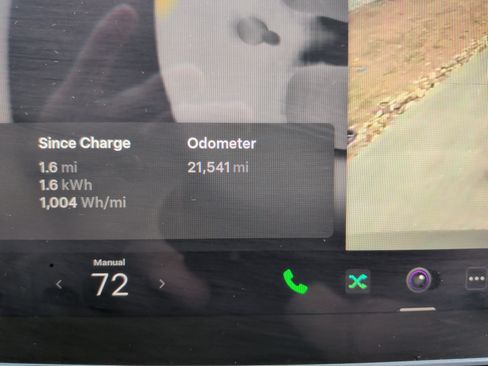Used 2024 Tesla Model Y Long Range image 22