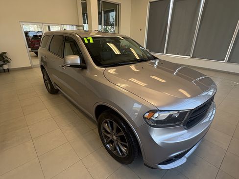 Used 2017 Dodge Durango GT w/ Nav & Power Liftgate Group AWD/4WD image 2
