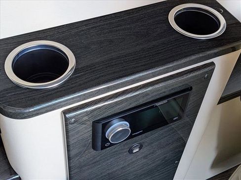 Used 2023 Mercedes-Benz Sprinter 2500 image 23