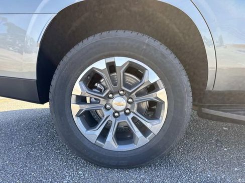 New 2026 Chevrolet Tahoe LS w/ LPO, Dark Essentials Package RWD image 9