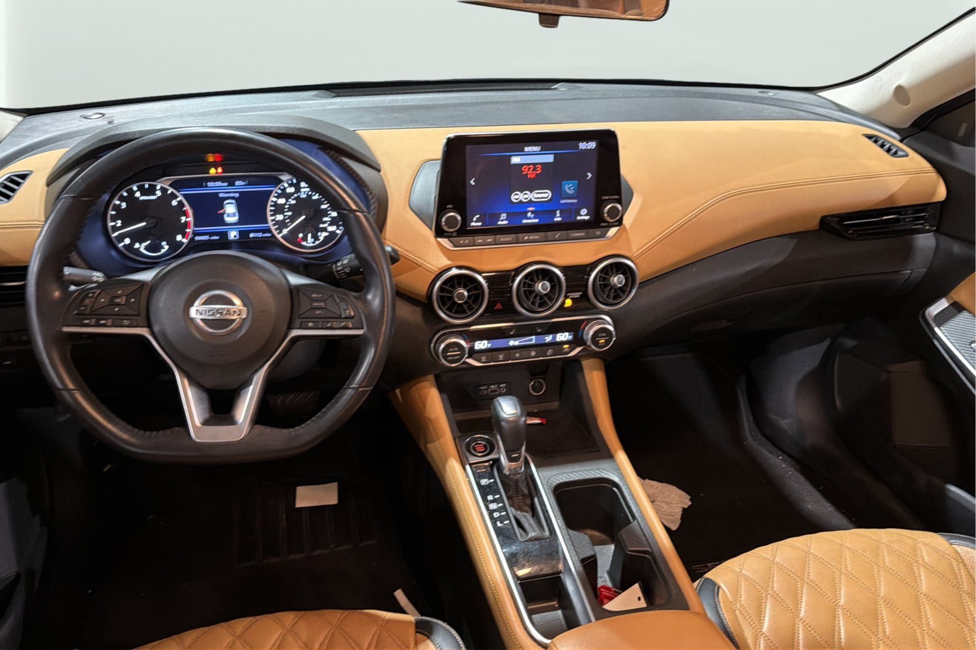 Used 2020 Nissan Sentra SV w/ SV Premium Package FWD image 14