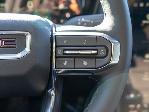 New 2026 GMC Terrain Elevation w/ Elevation Premium Package AWD/4WD image 20