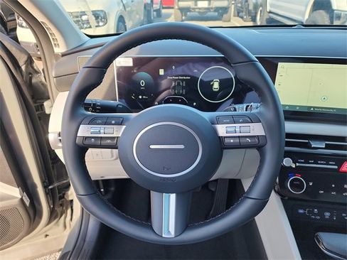 New 2025 Hyundai Tucson SEL image 24