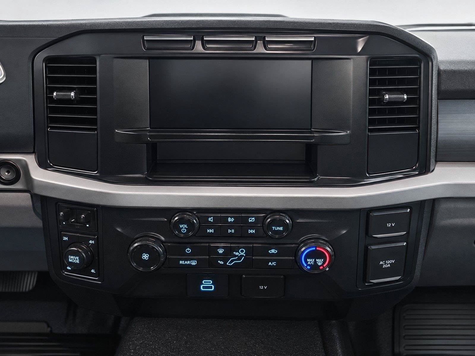 Used 2024 Ford F250 XL w/ XL Off-Road Package AWD/4WD image 22