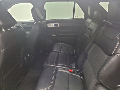 Used 2021 Ford Explorer ST w/ Equipment Group 401A AWD/4WD image 18