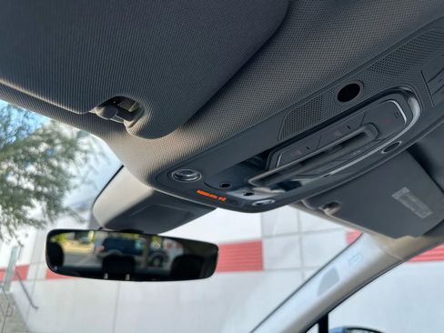 Used 2017 Audi Q7 3.0T Prestige image 40