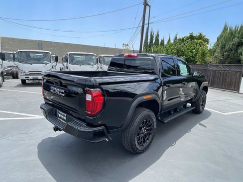 New 2026 GMC Canyon Elevation w/ Convenience Package RWD image 5