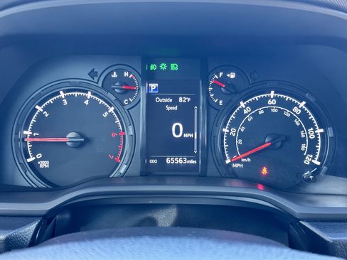 Used 2020 Toyota 4Runner SR5 Premium w/ Moonroof Package image 44