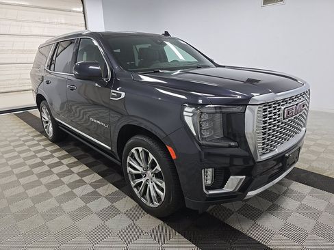 Used 2023 GMC Yukon Denali w/ Max Trailering Package AWD/4WD image 3