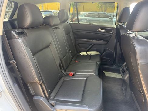 Used 2018 Volkswagen Atlas SE image 17