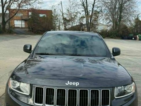 Used 2016 Jeep Grand Cherokee Laredo w/ Quick Order Package 23E image 4