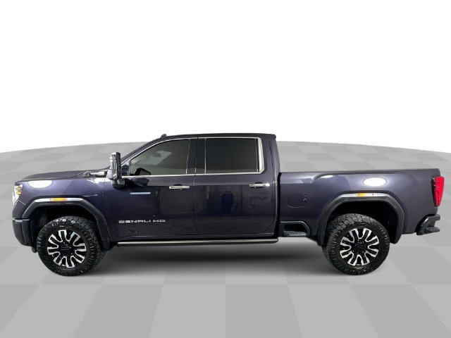 Used 2025 GMC Sierra 2500 Denali Ultimate AWD/4WD image 5