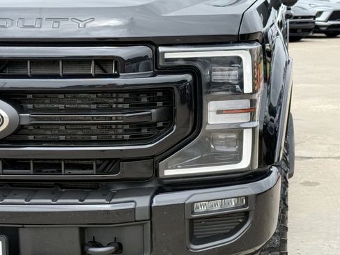 Used 2022 Ford F250 Lariat w/ Tremor Off-Road Package AWD/4WD image 11