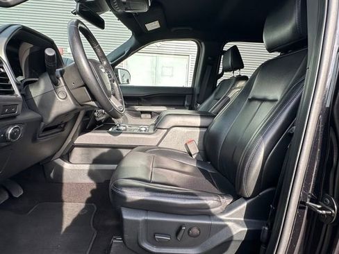 Used 2021 Ford Expedition XLT AWD/4WD image 24