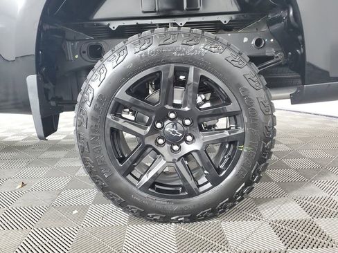 New 2026 Chevrolet Silverado 1500 Custom Trail Boss AWD/4WD image 28