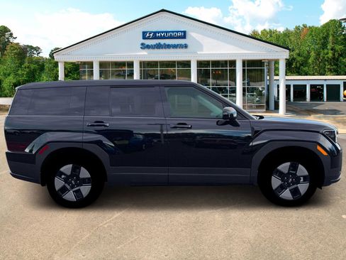 New 2026 Hyundai Santa Fe SE image 9