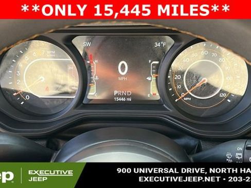 Used 2024 Jeep Wrangler Sport S image 13