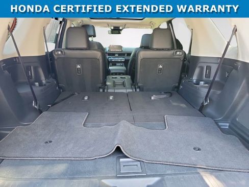 Certified 2025 Honda Pilot Touring image 13