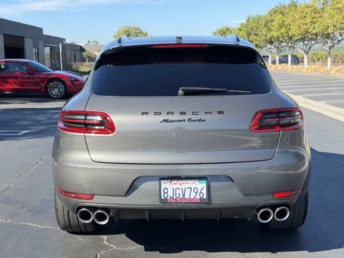 Used 2018 Porsche Macan Turbo AWD/4WD image 5
