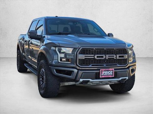 Used 2018 Ford F150 Raptor w/ Equipment Group 802A Luxury AWD/4WD image 3