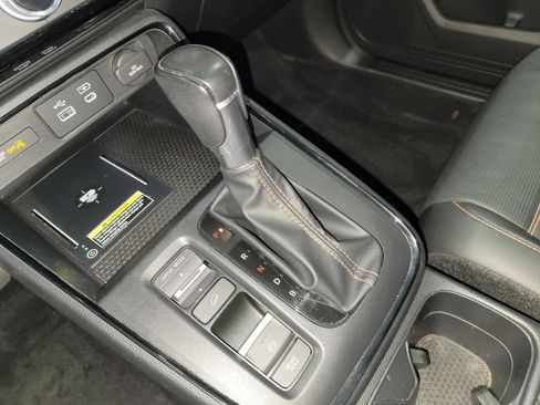 Used 2024 Honda CR-V Sport Touring image 27