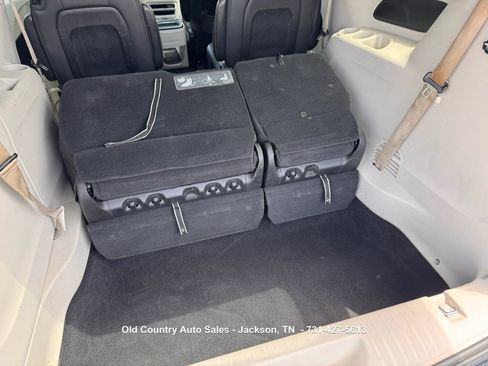 Used 2019 Chrysler Pacifica Touring-L FWD image 7