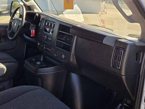 Used 2024 Chevrolet Express 2500 w/ Driver Convenience Package image 29