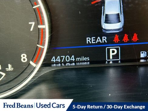Used 2025 Nissan Altima 2.5 SV FWD image 14