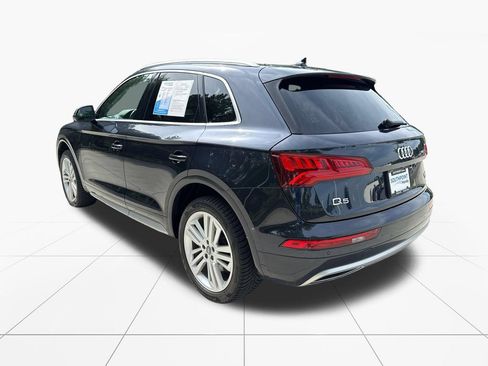 Used 2018 Audi Q5 2.0T Premium Plus w/ Premium Plus Package AWD/4WD image 6