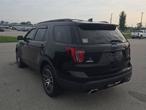 Used 2017 Ford Explorer Sport AWD/4WD image 10